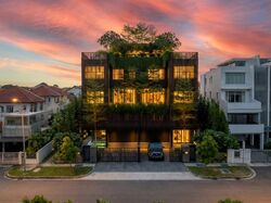Robin Road (D10), Semi-Detached #537149721